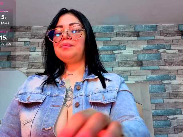 martina-tay