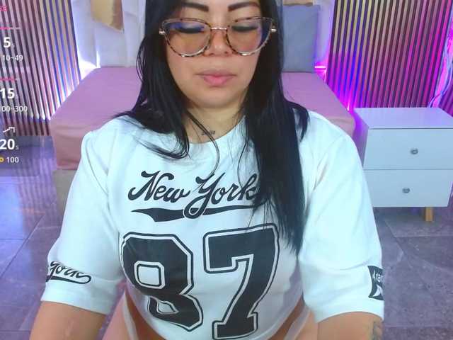 martina-tay