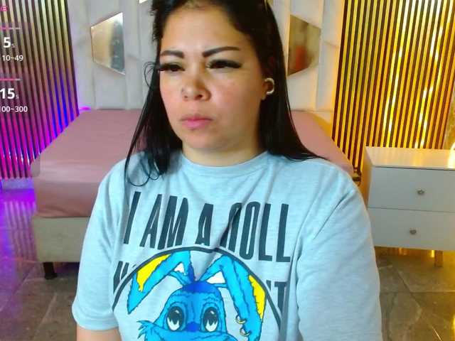 martina-tay