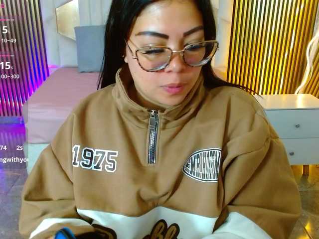 martina-tay