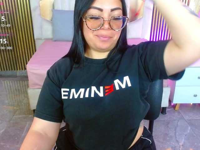 martina-tay