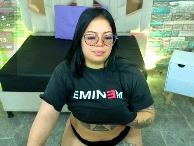 martina-tay