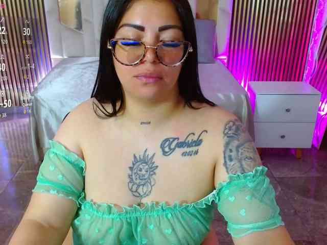 martina-tay webcam