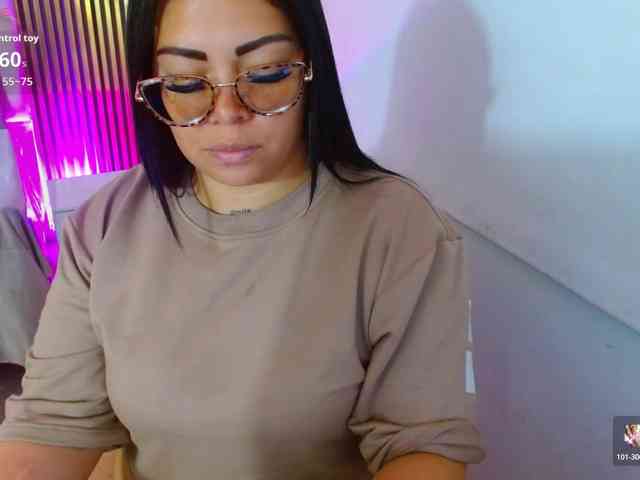 martina-tay webcam