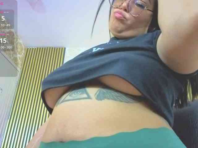 martina-tay webcam