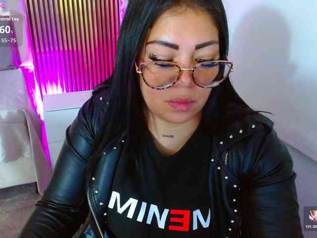martina-tay