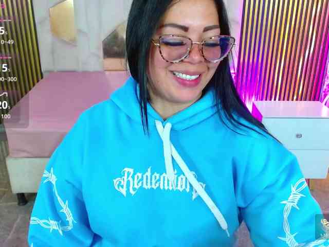 martina-tay webcam