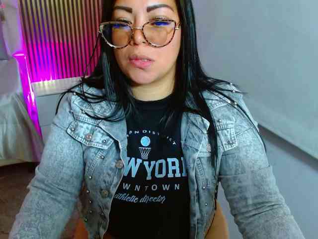 martina-tay webcam
