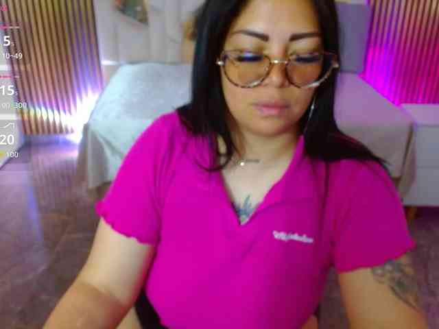martina-tay
