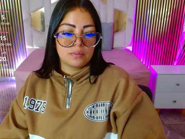 martina-tay webcam