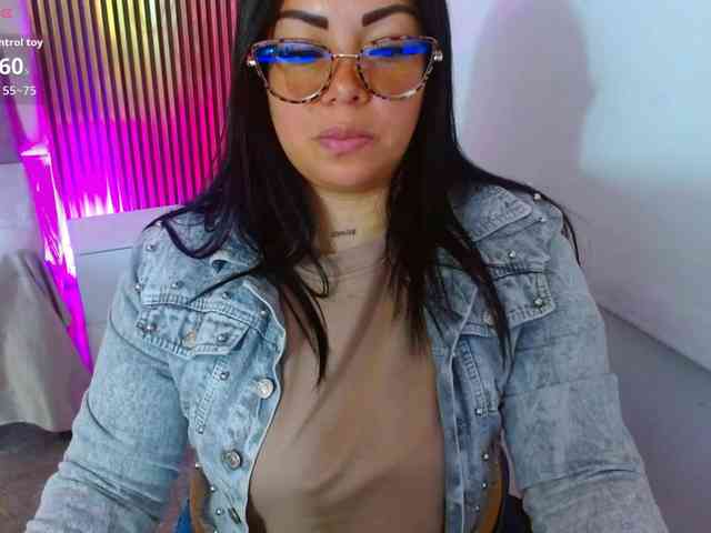 martina-tay webcam