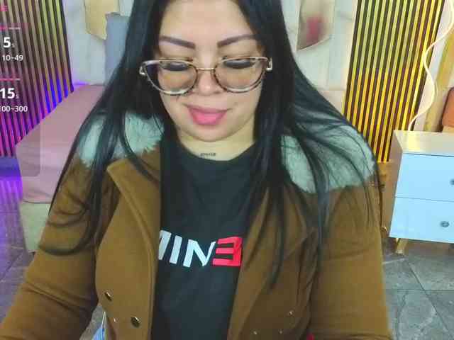 martina-tay webcam