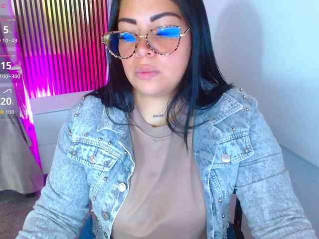 martina-tay webcam