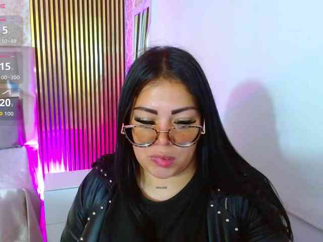 martina-tay webcam