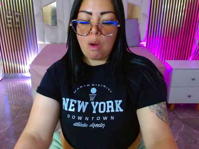martina-tay webcam