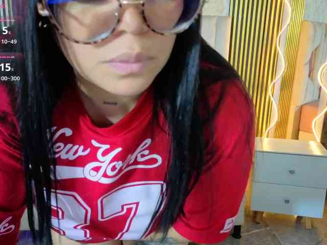 martina-tay webcam