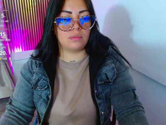 martina-tay webcam