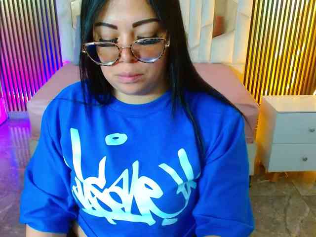martina-tay webcam