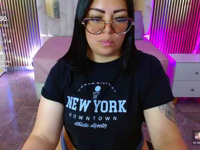 martina-tay
