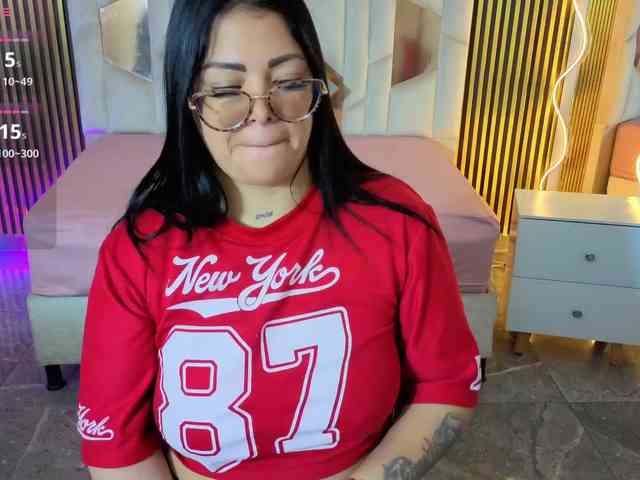 martina-tay webcam