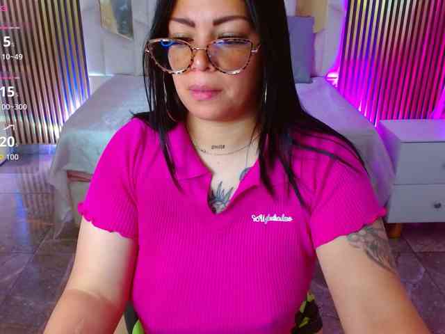 martina-tay webcam