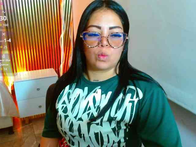 martina-tay webcam