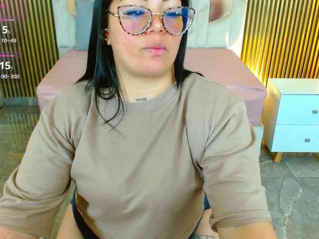 martina-tay webcam