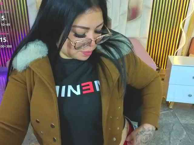 martina-tay webcam