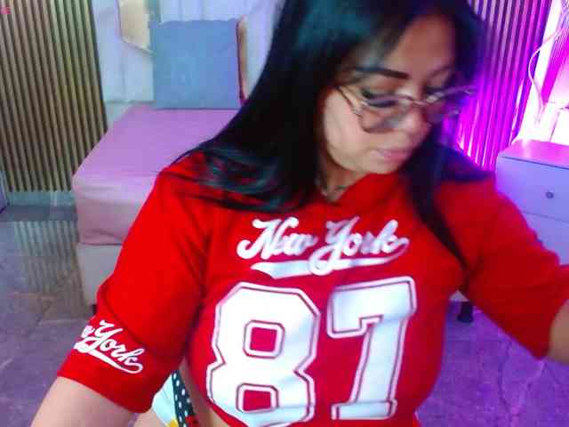 martina-tay webcam
