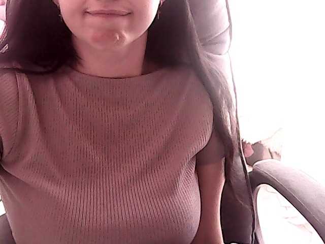 NikaKrasina live cam on BongaCams