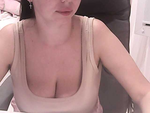 NikaKrasina live cam on BongaCams