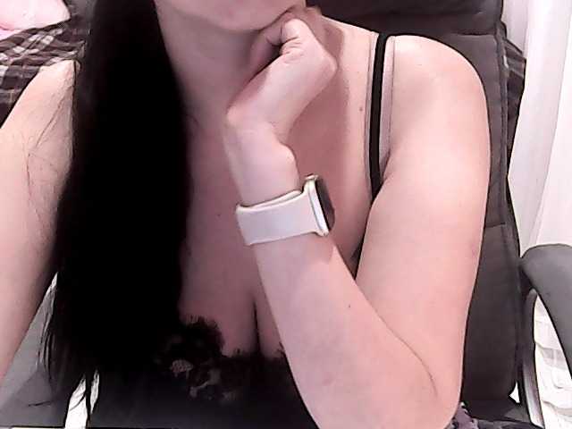 NikaKrasina live cam on BongaCams
