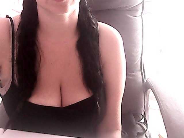 NikaKrasina live cam on BongaCams