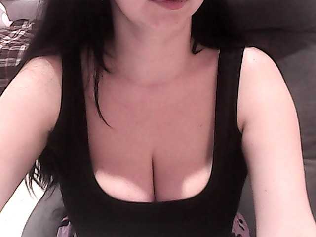NikaKrasina live cam on BongaCams