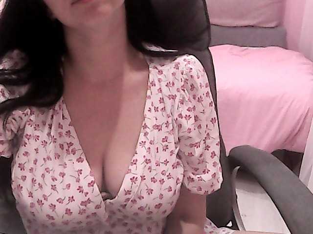 NikaKrasina live cam on BongaCams