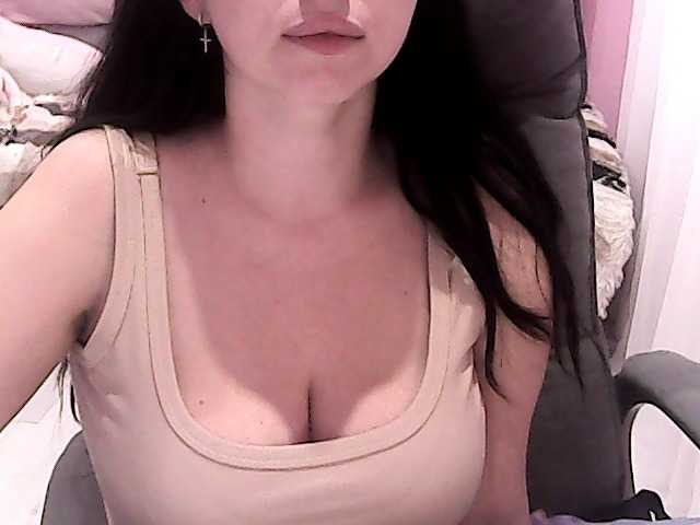 NikaKrasina live cam on BongaCams