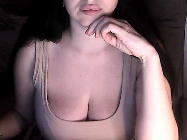 NikaKrasina, en directo ahora en BongaCams