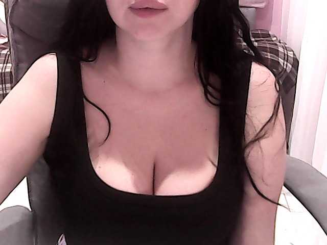 NikaKrasina live cam on BongaCams