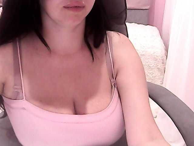 NikaKrasina live cam on BongaCams