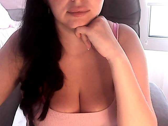 NikaKrasina live cam on BongaCams