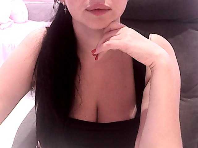 NikaKrasina live cam on BongaCams
