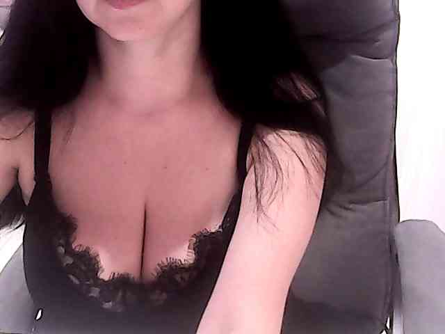 NikaKrasina webcam