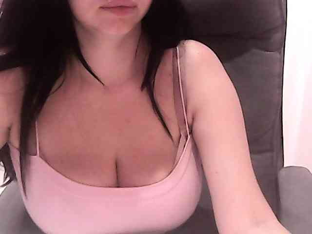NikaKrasina webcam