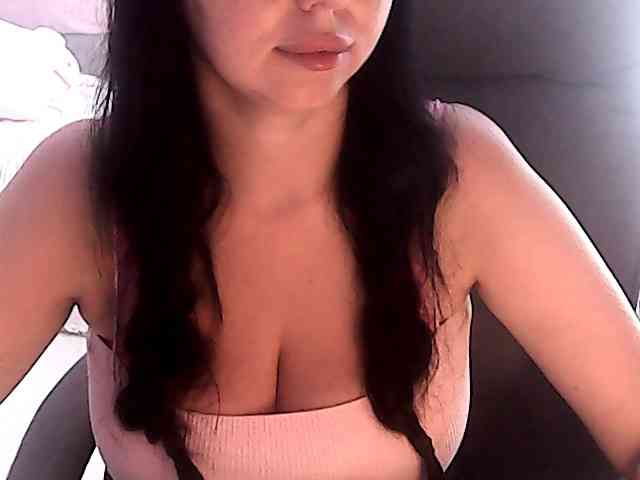 NikaKrasina webcam