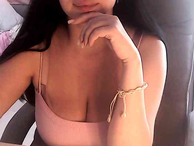 NikaKrasina webcam