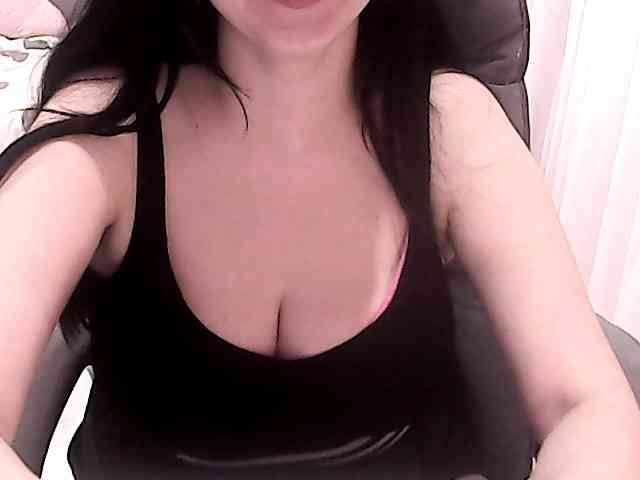 NikaKrasina webcam