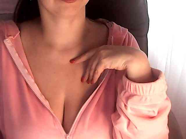 NikaKrasina webcam