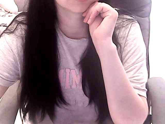 NikaKrasina webcam