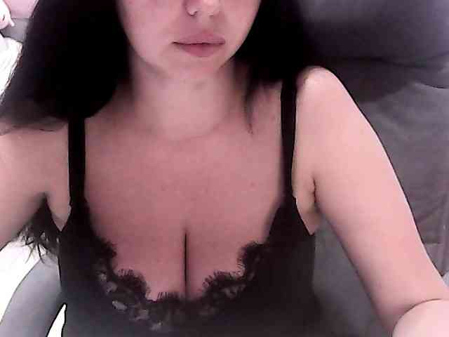 NikaKrasina webcam