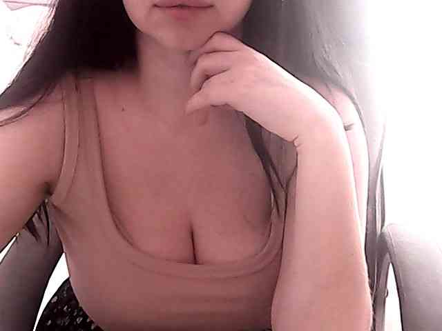 NikaKrasina webcam